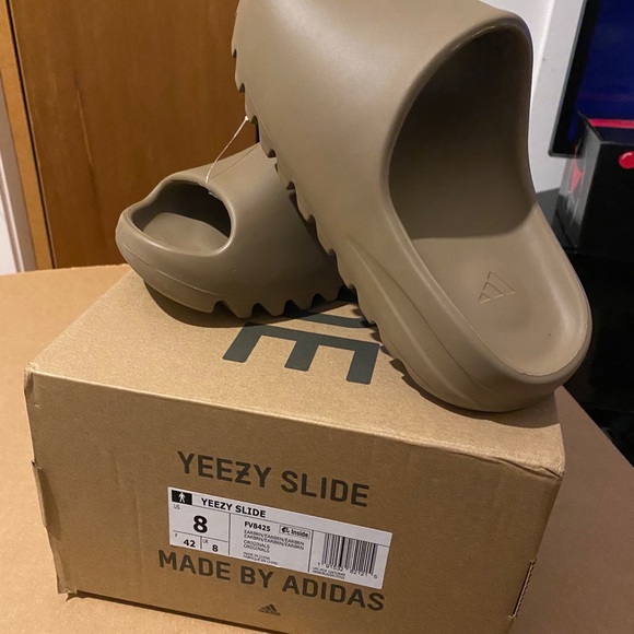 Yeezy Slides